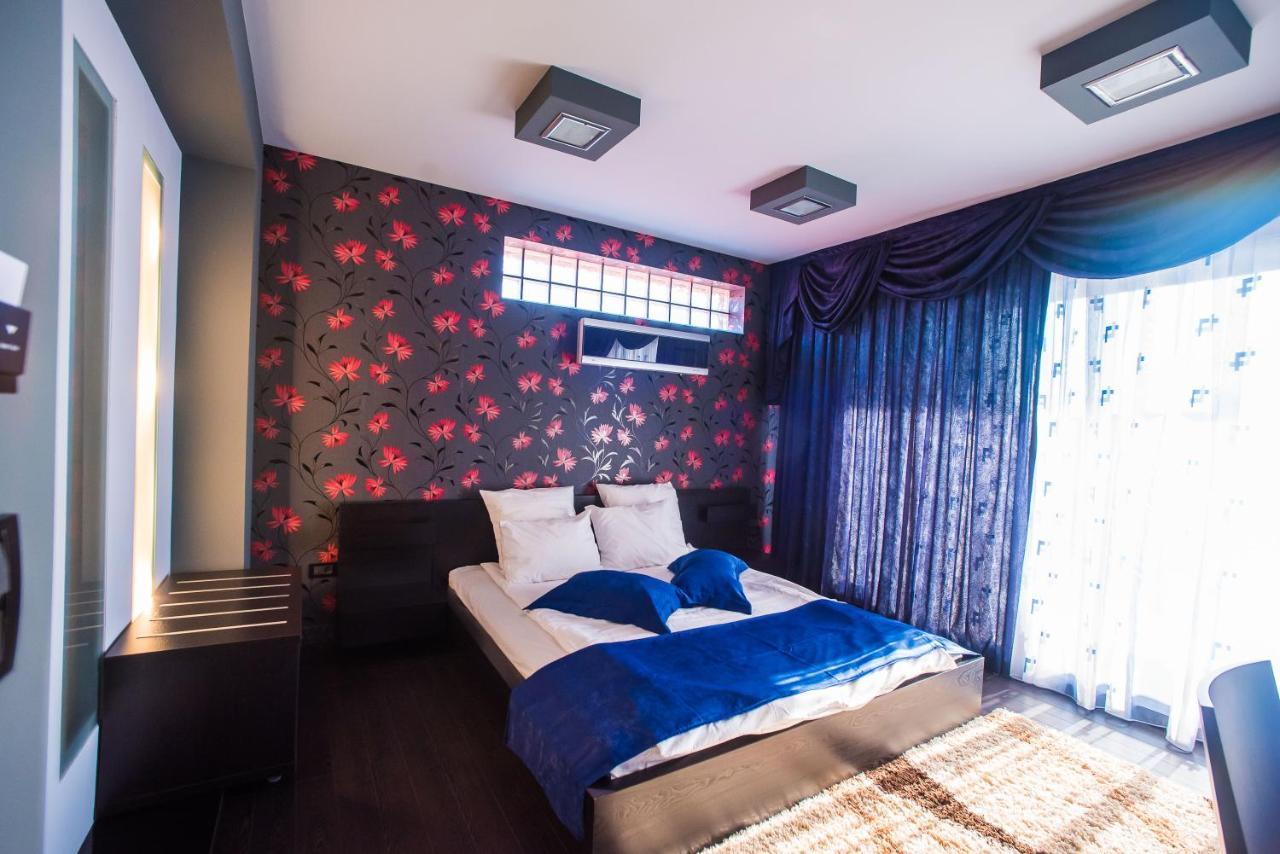 Simple Rooms Self Check In 布加勒斯特 外观 照片
